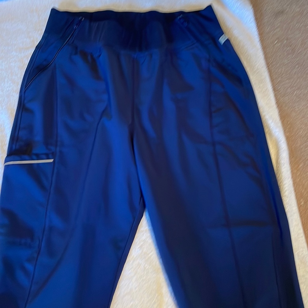Two piece scrub set navy
